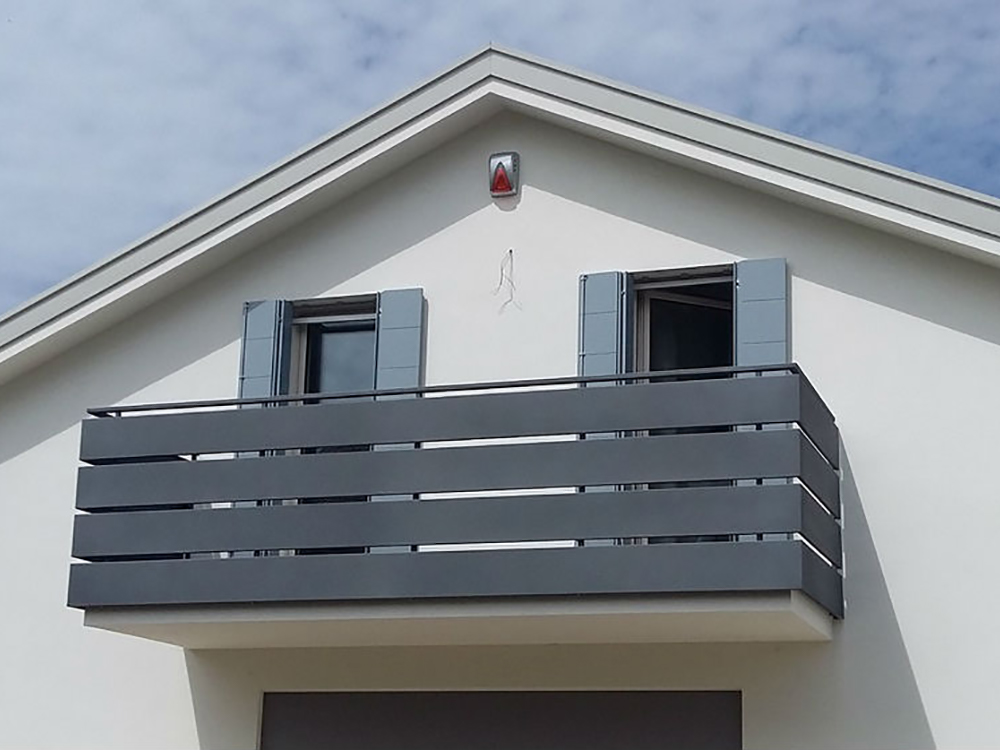parapetti per poggioli ed esterni